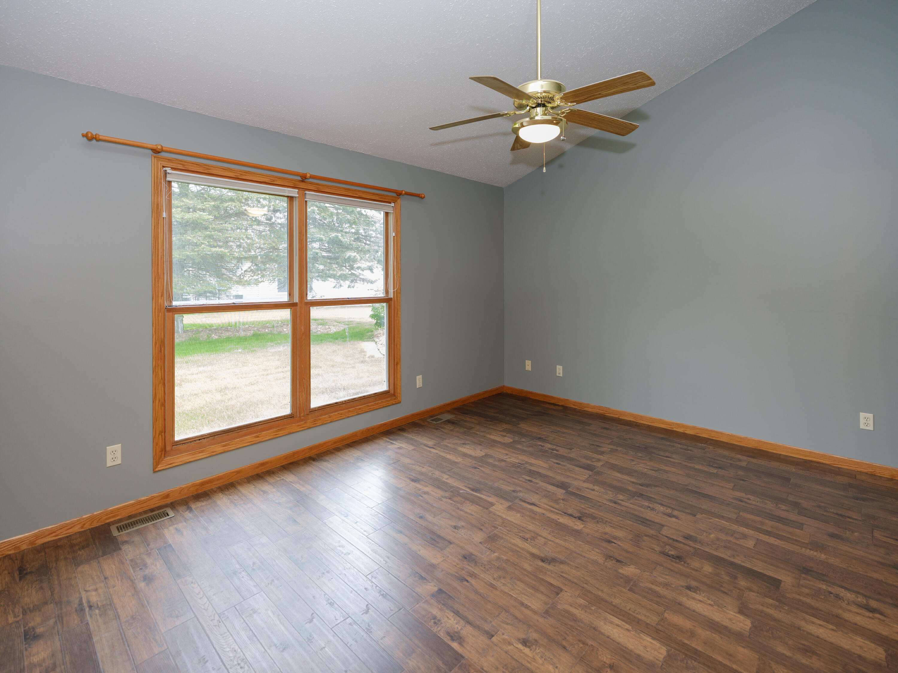 2912 Hunters Place Kalamazoo MI 49048