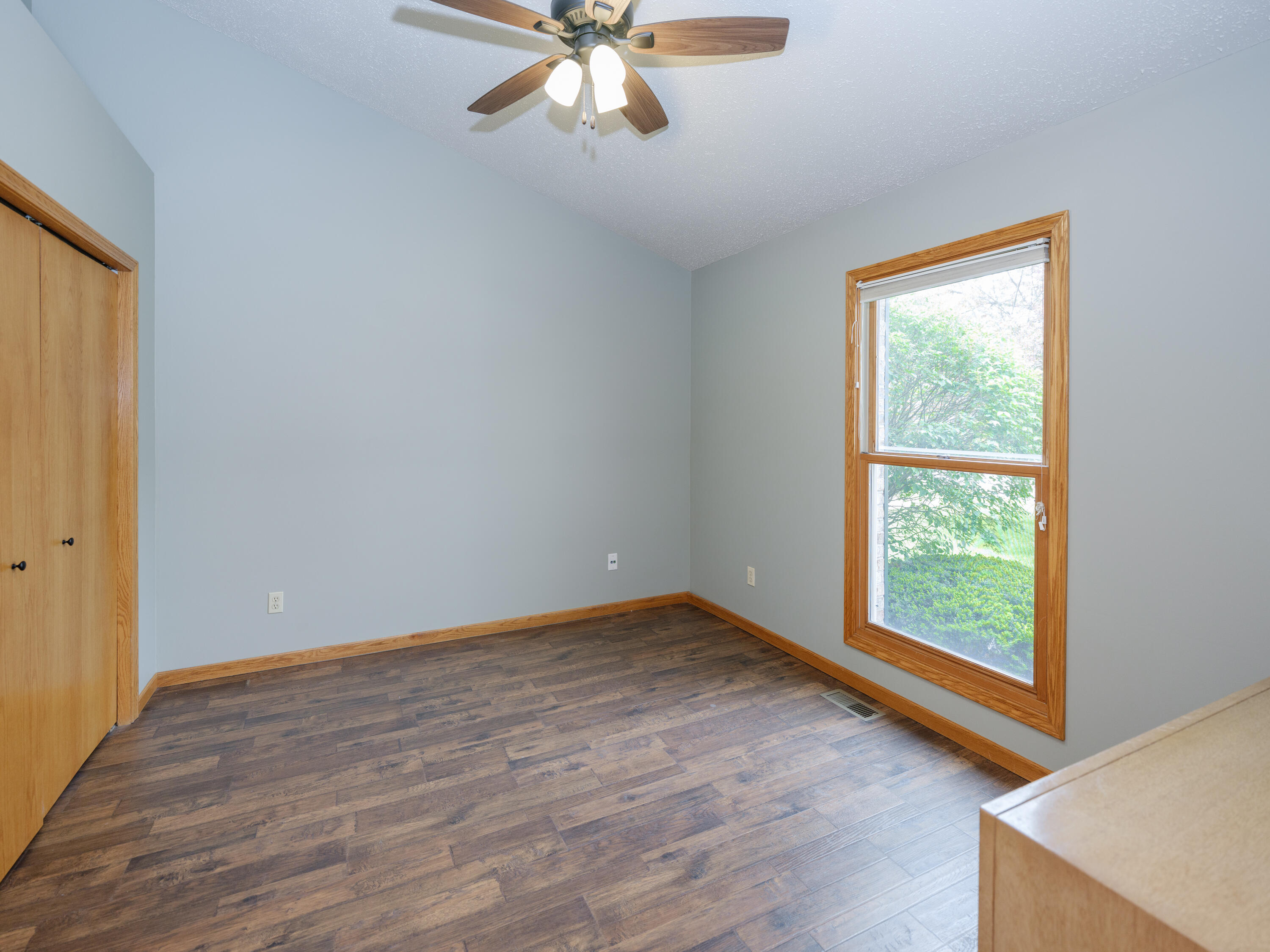 2912 Hunters Place Kalamazoo MI 49048