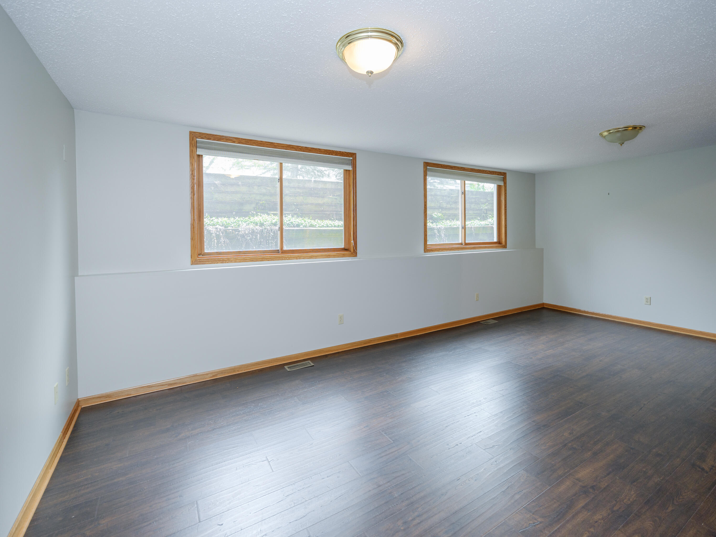 2912 Hunters Place Kalamazoo MI 49048