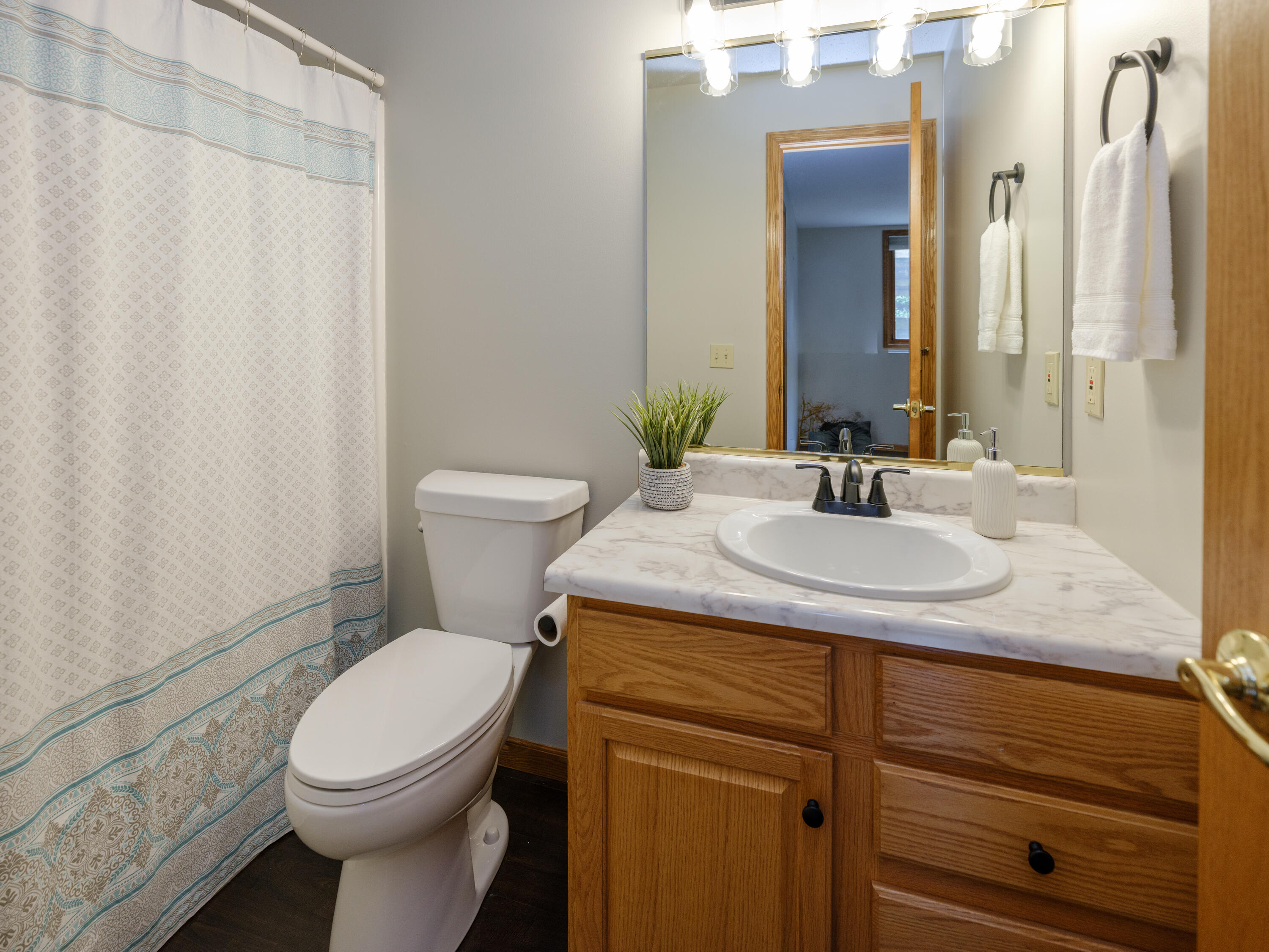 2912 Hunters Place Kalamazoo MI 49048