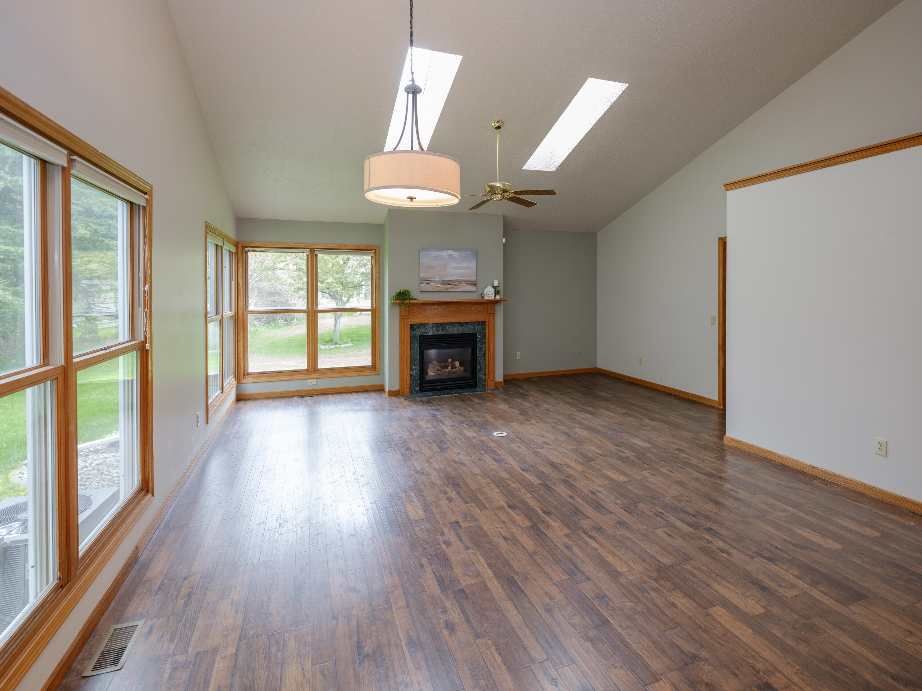 2912 Hunters Place Kalamazoo MI 49048