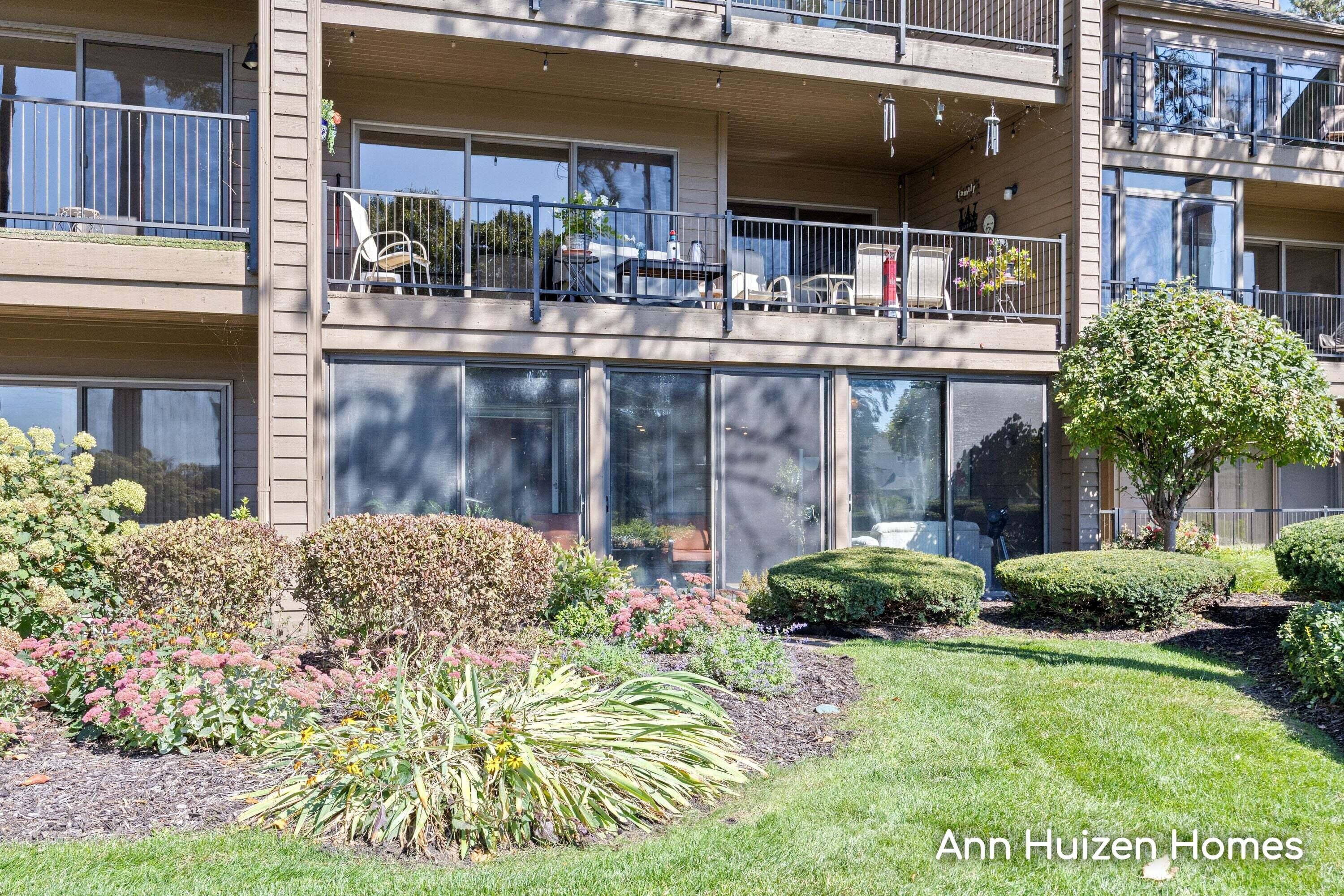 1747 Ottawa Beach Road Holland MI 49424