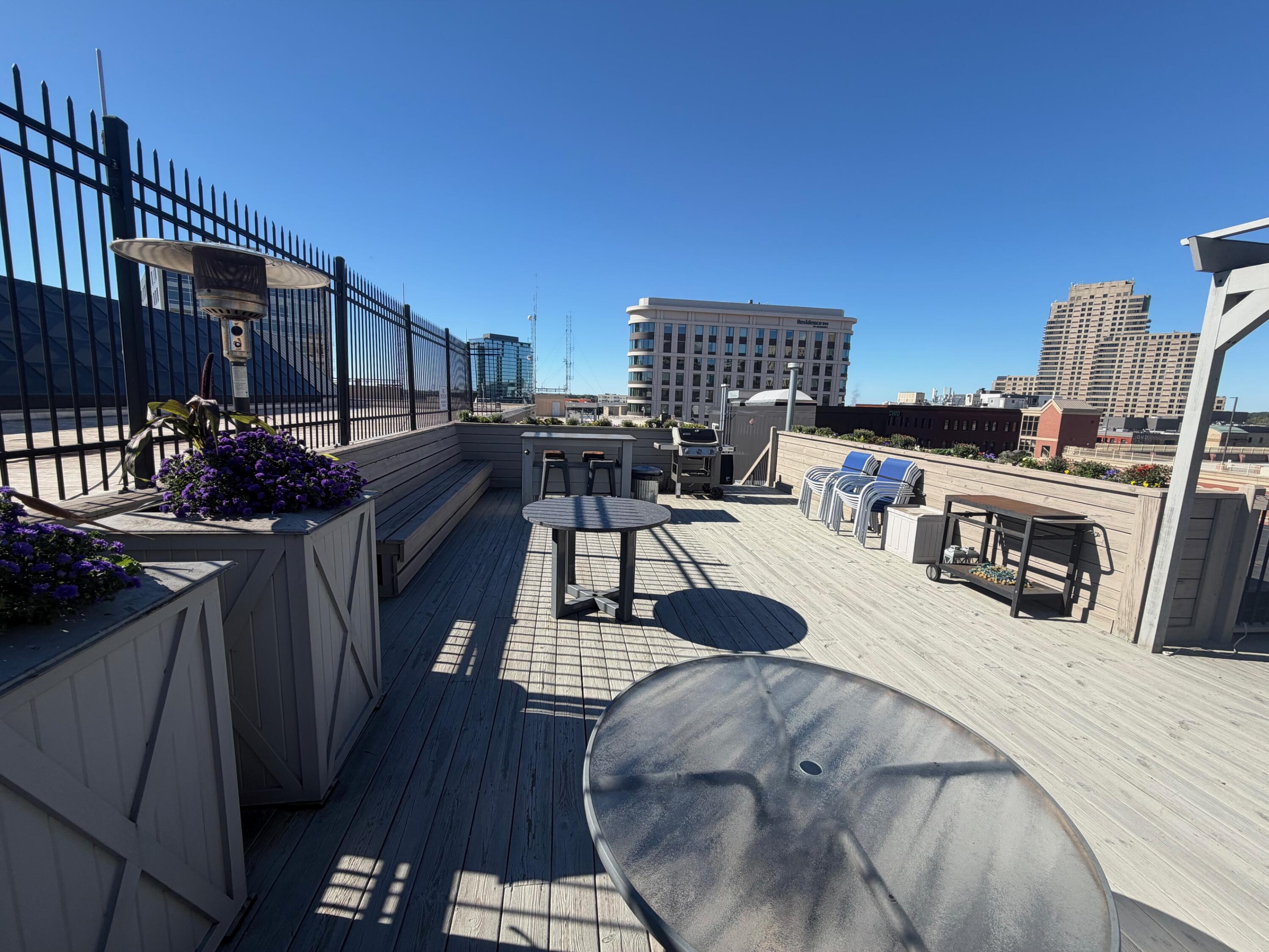 49 Monroe Center Street NW Grand Rapids MI 49503