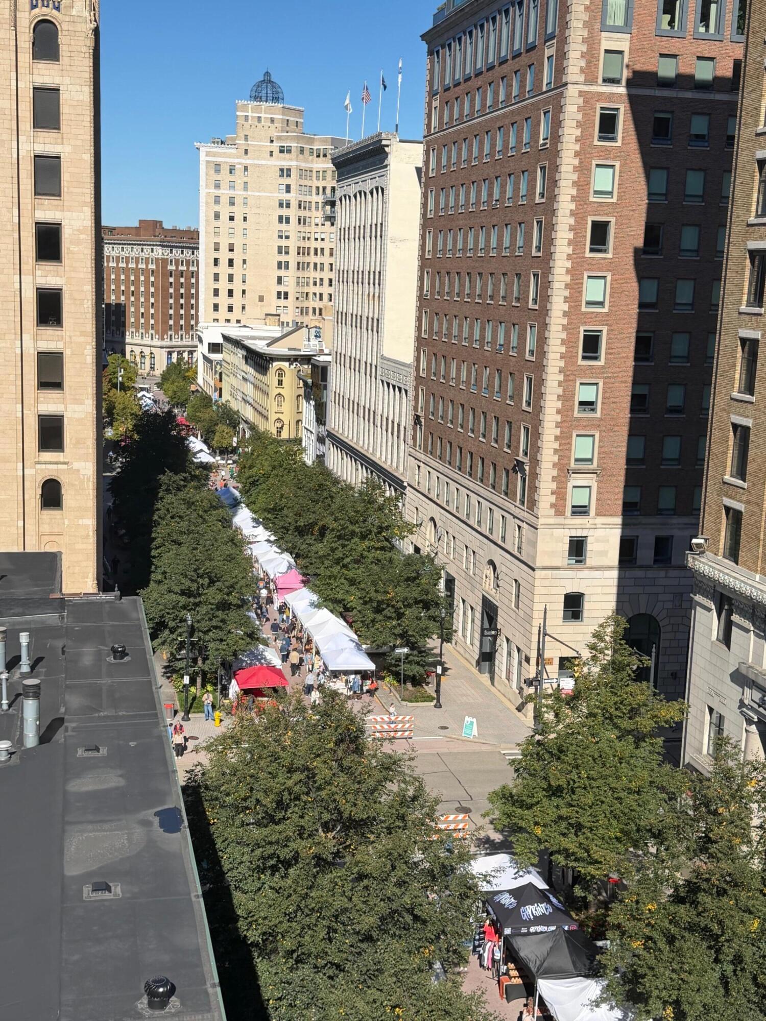 49 Monroe Center Street NW Grand Rapids MI 49503