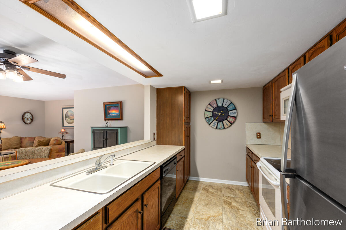 851 Millbridge Avenue Holland MI 49423