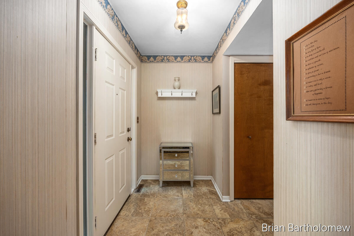 851 Millbridge Avenue Holland MI 49423