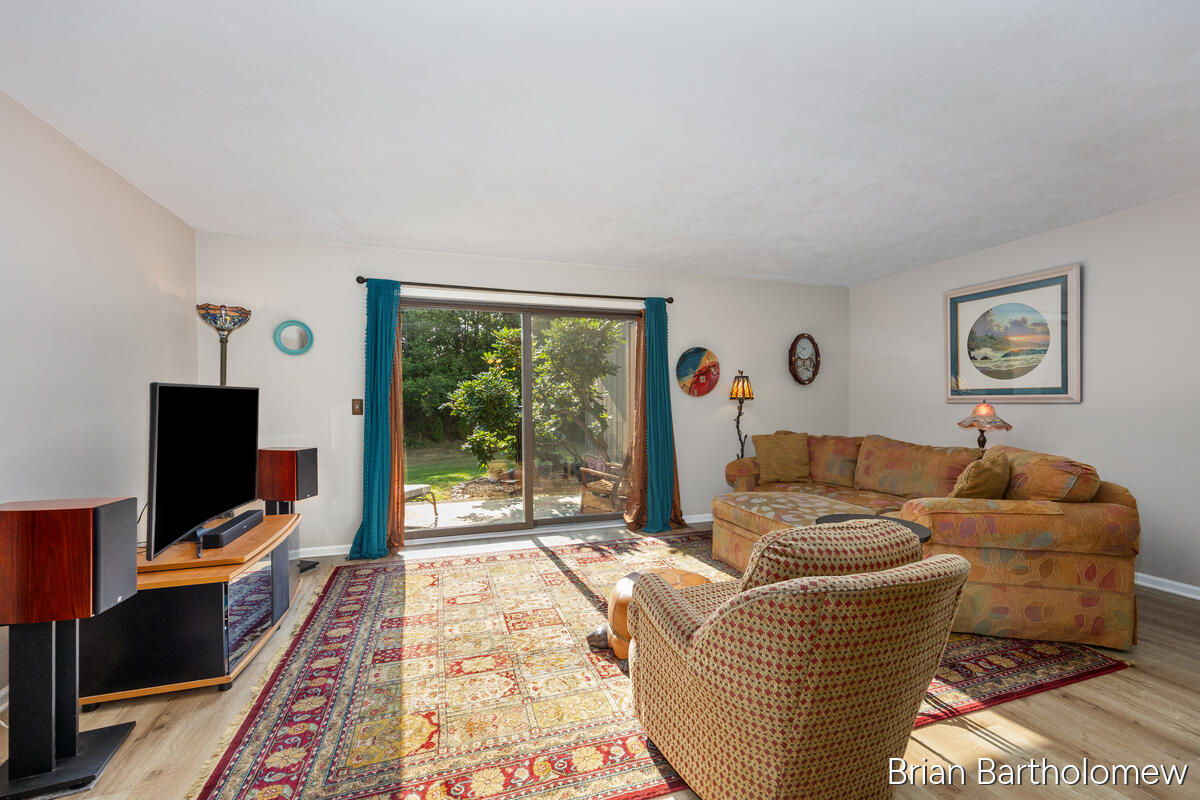 851 Millbridge Avenue Holland MI 49423