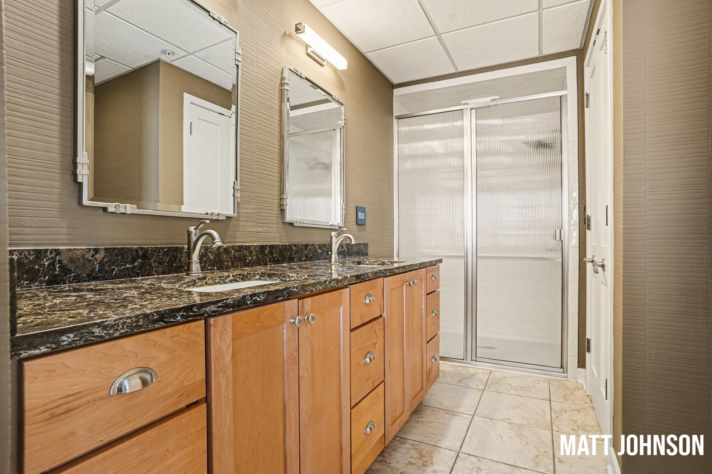 2964 Lakeshore Drive Muskegon MI 49441
