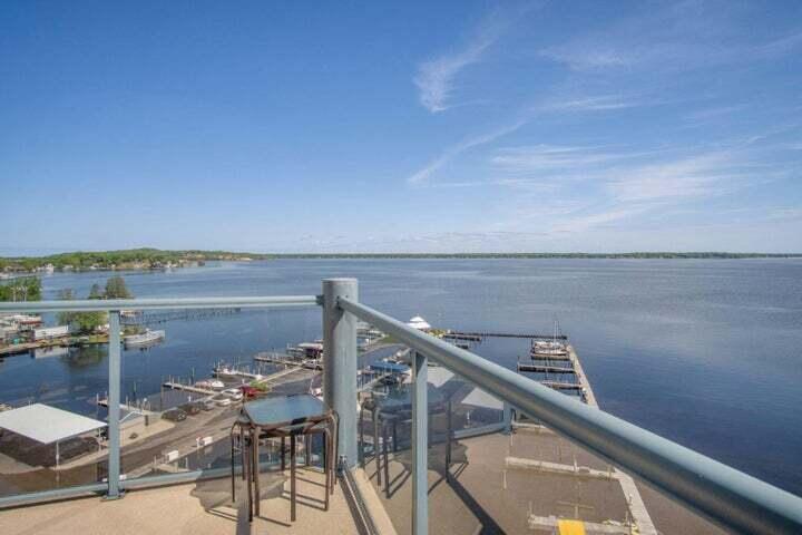 2964 Lakeshore Drive Muskegon MI 49441