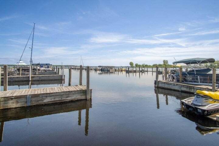 2964 Lakeshore Drive Muskegon MI 49441