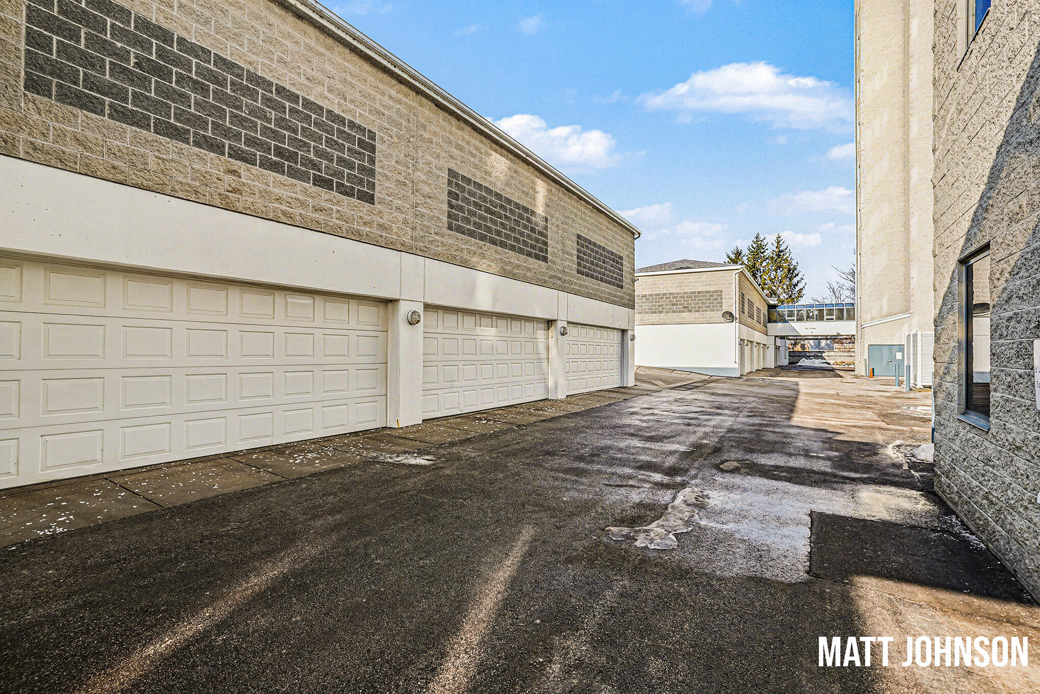 2964 Lakeshore Drive Muskegon MI 49441