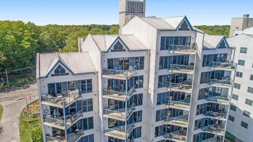 2964 Lakeshore Drive Muskegon MI 49441