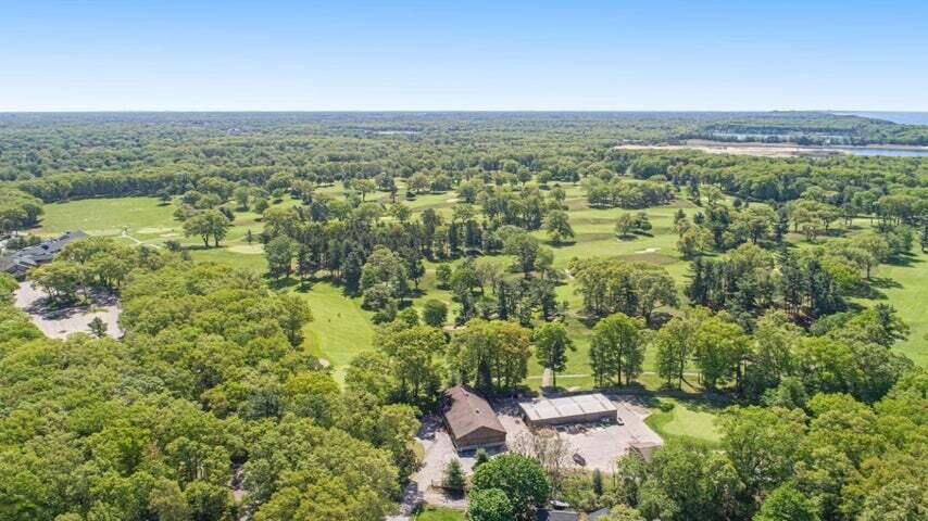 2964 Lakeshore Drive Muskegon MI 49441