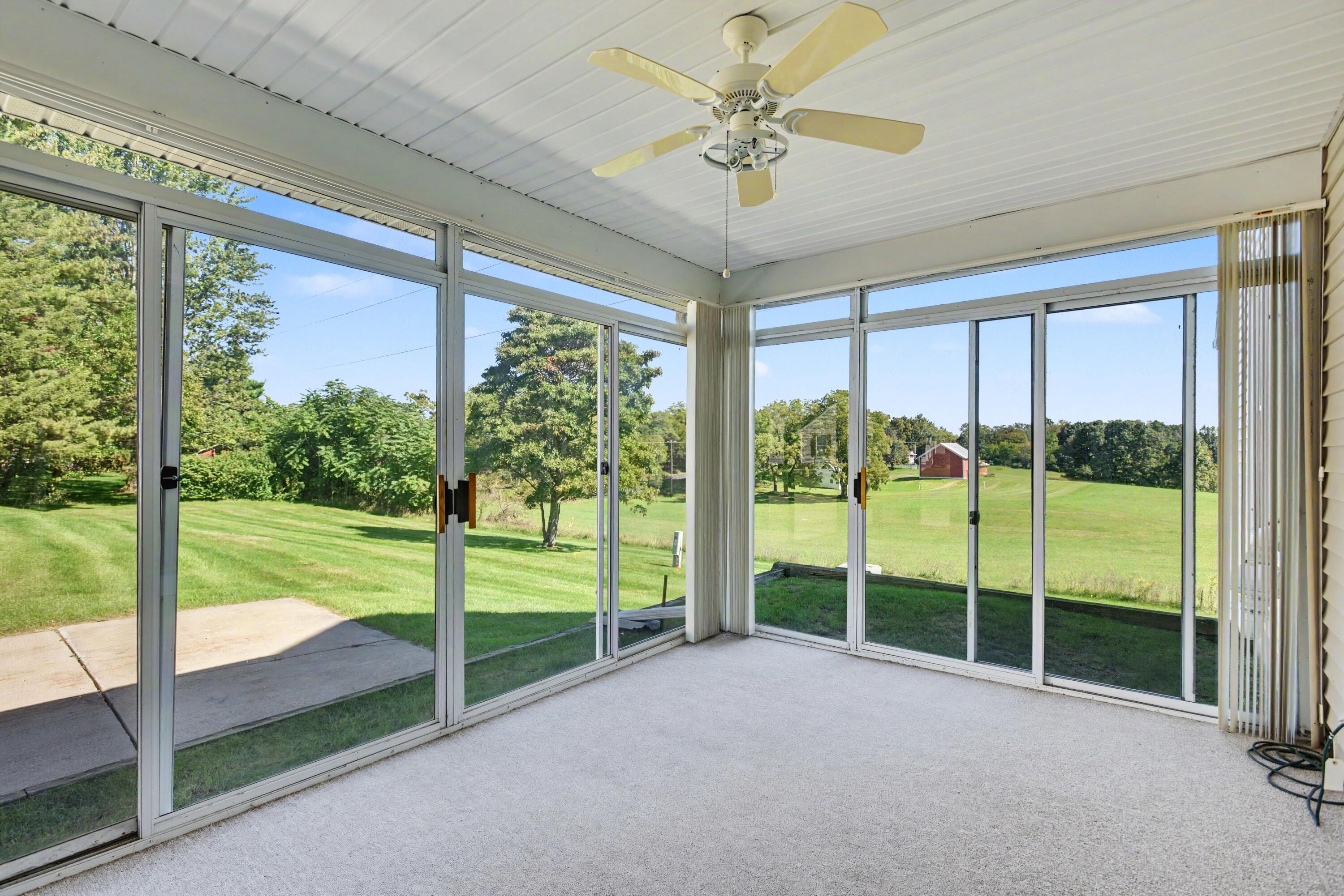 2921 Hunters Place Kalamazoo MI 49048
