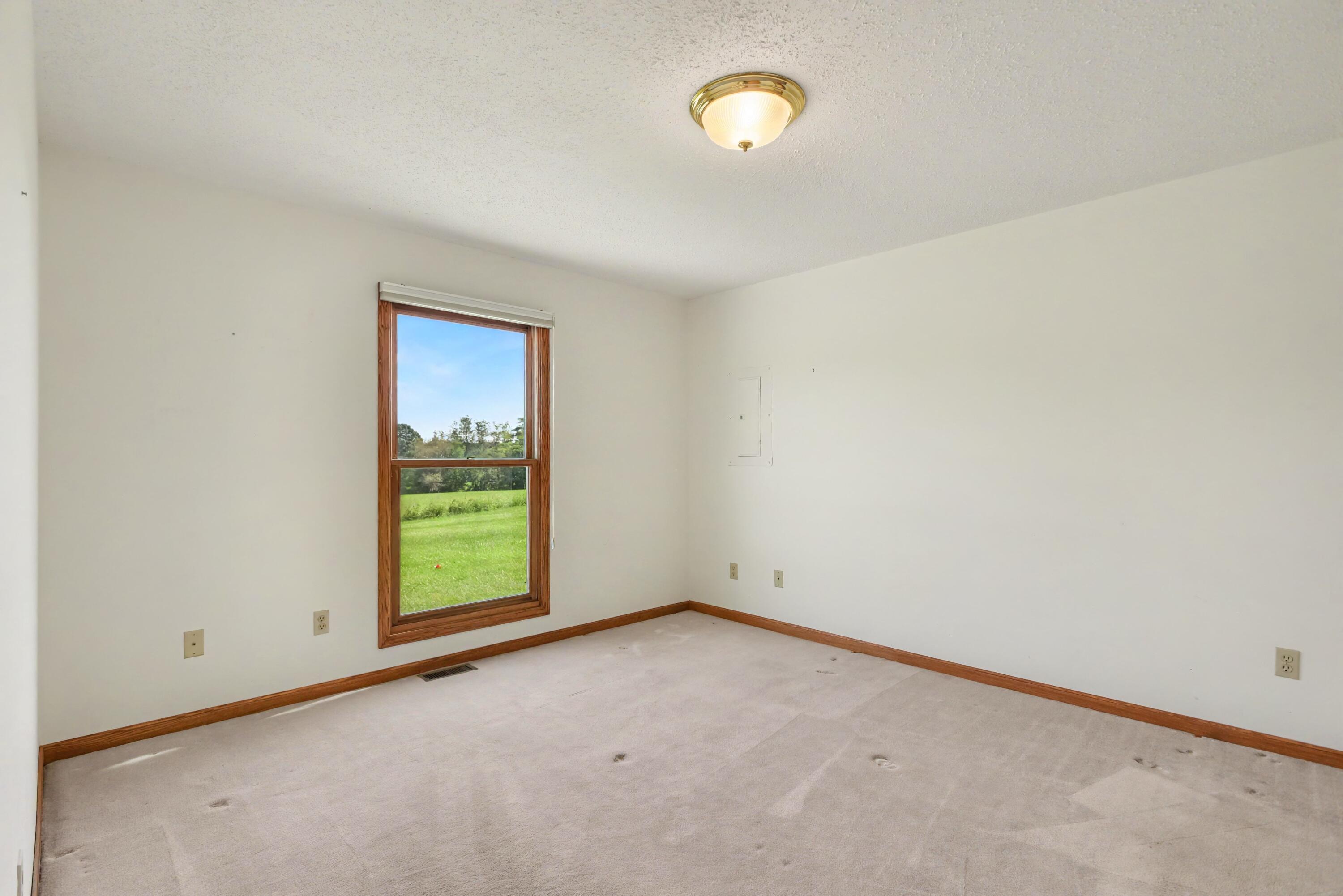 2921 Hunters Place Kalamazoo MI 49048