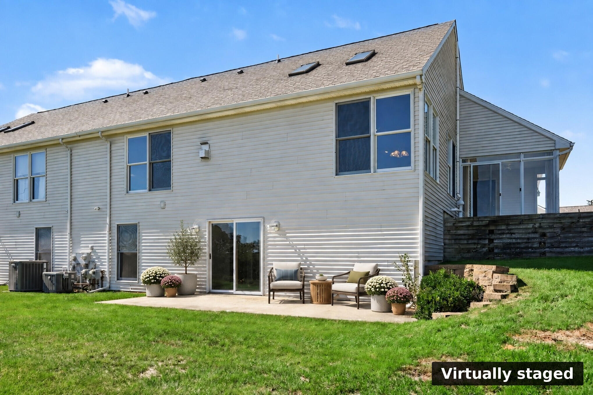 2921 Hunters Place Kalamazoo MI 49048