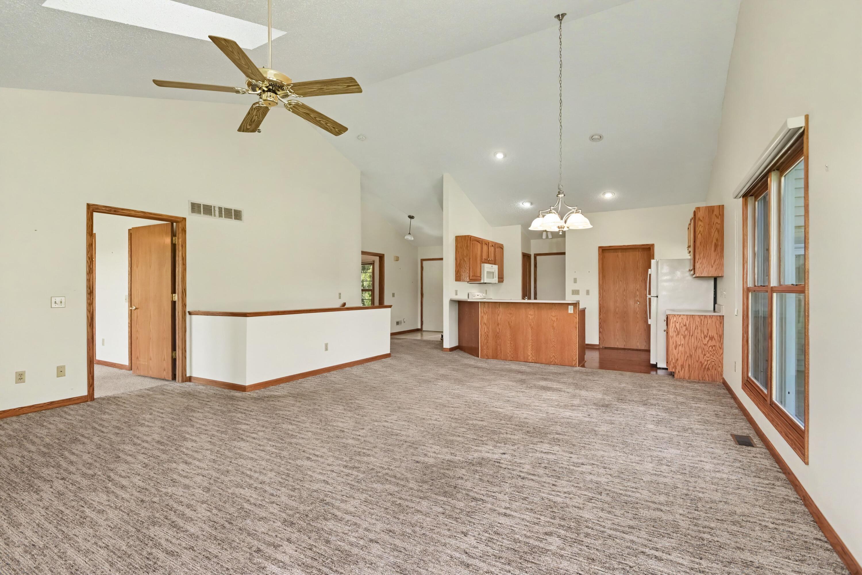 2921 Hunters Place Kalamazoo MI 49048