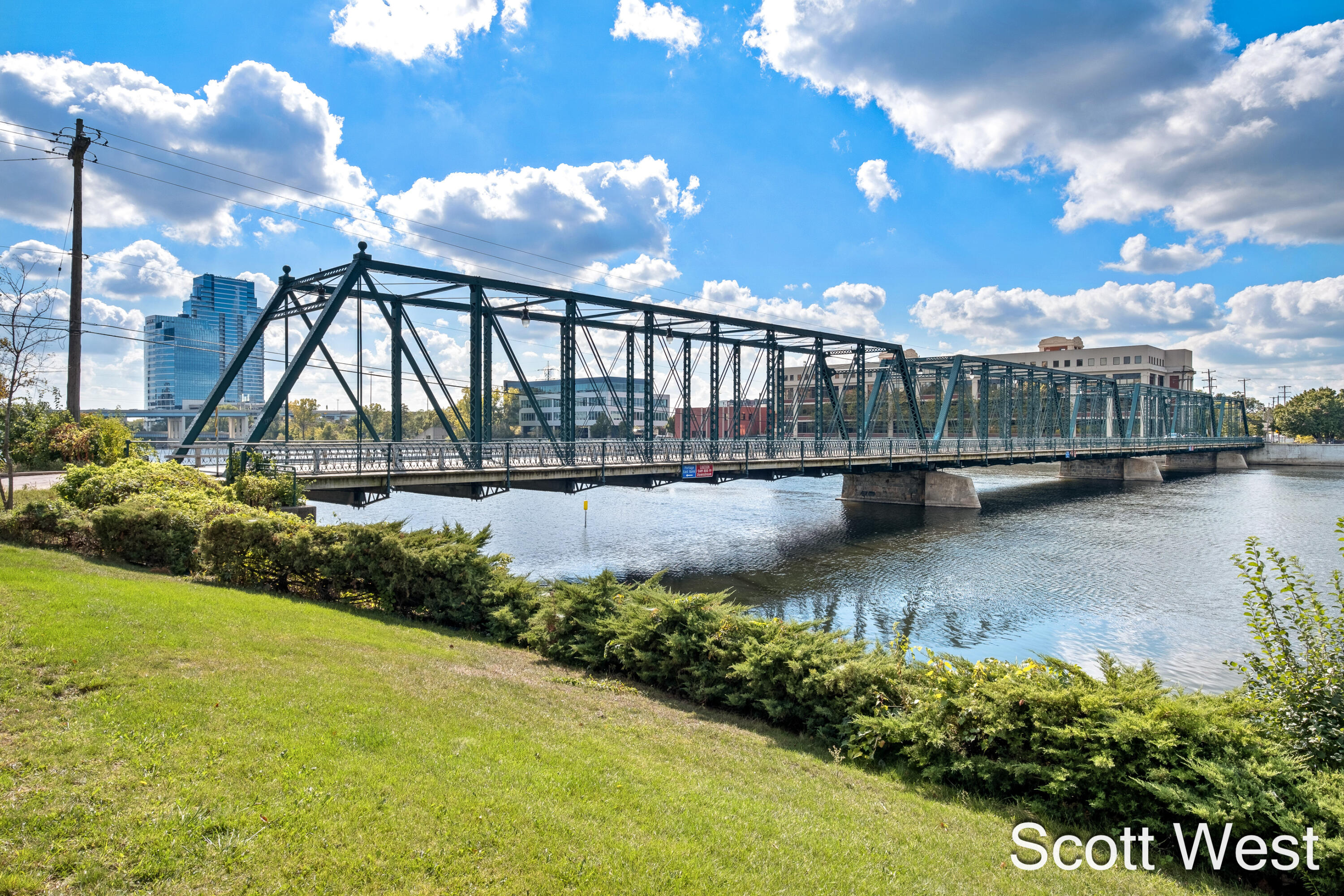 801 Monroe Avenue NW Grand Rapids MI 49503