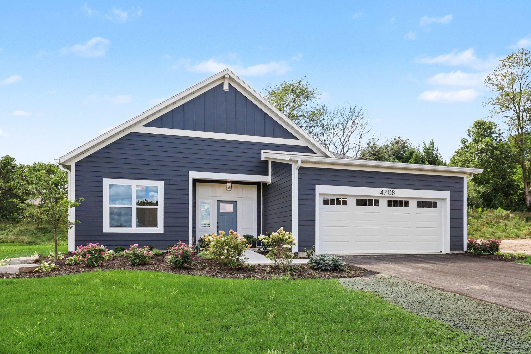4708 Knapp Bluff Drive NE Grand Rapids MI 49525