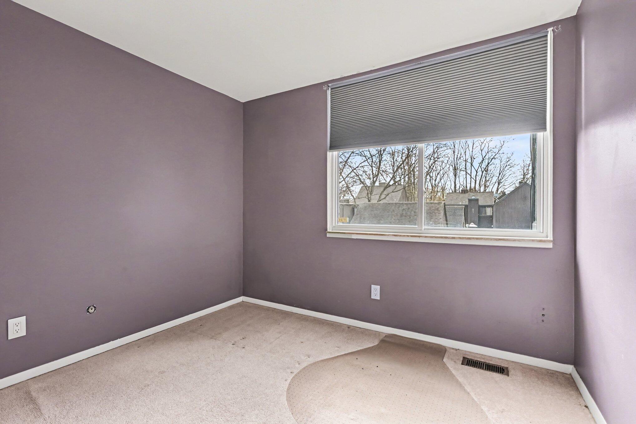 242 Dunbarton Court Kalamazoo MI 49006