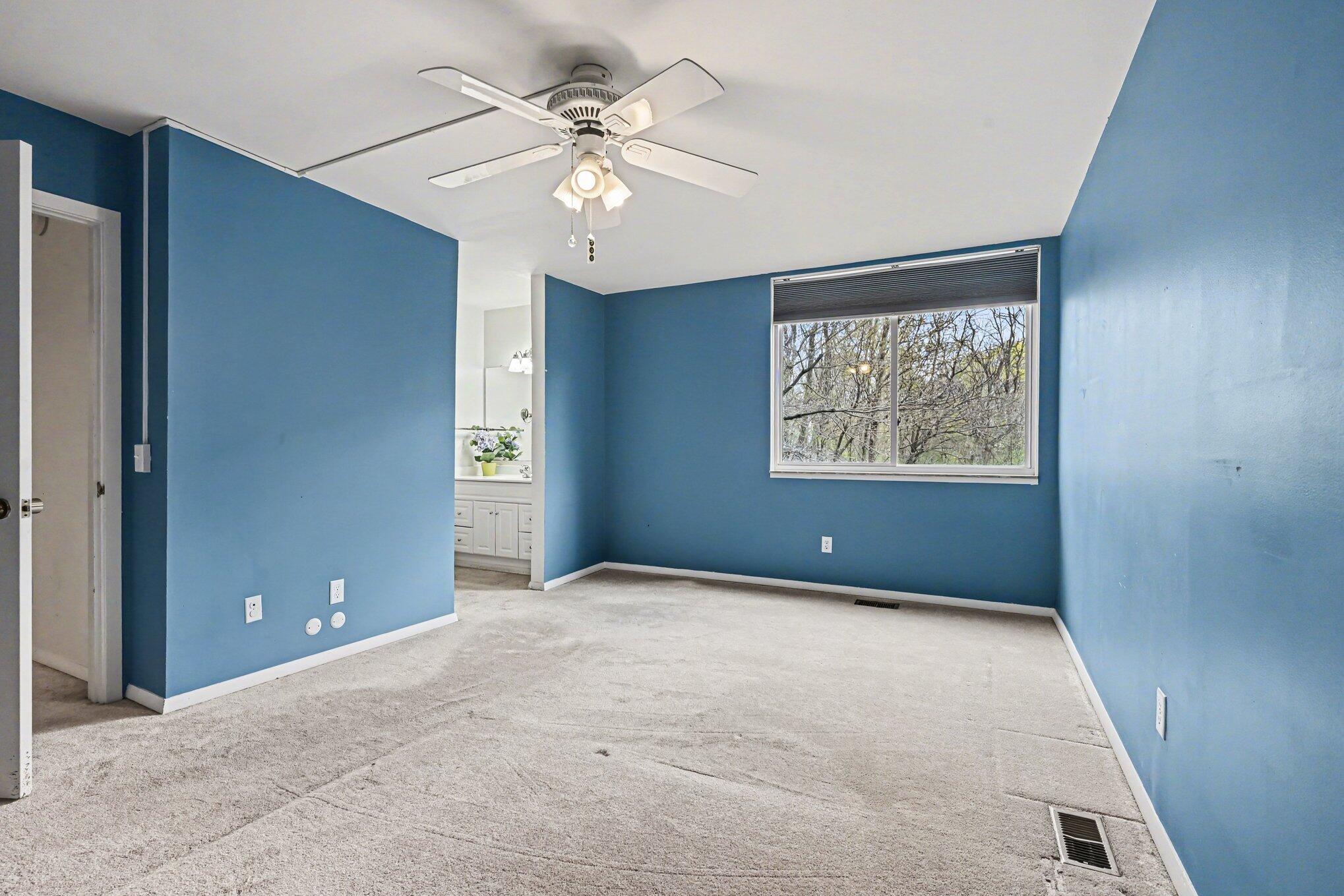 242 Dunbarton Court Kalamazoo MI 49006