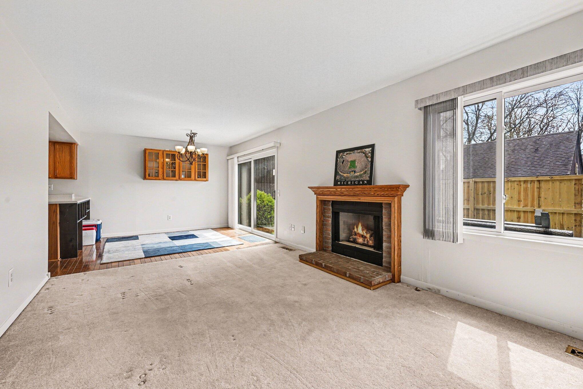 242 Dunbarton Court Kalamazoo MI 49006