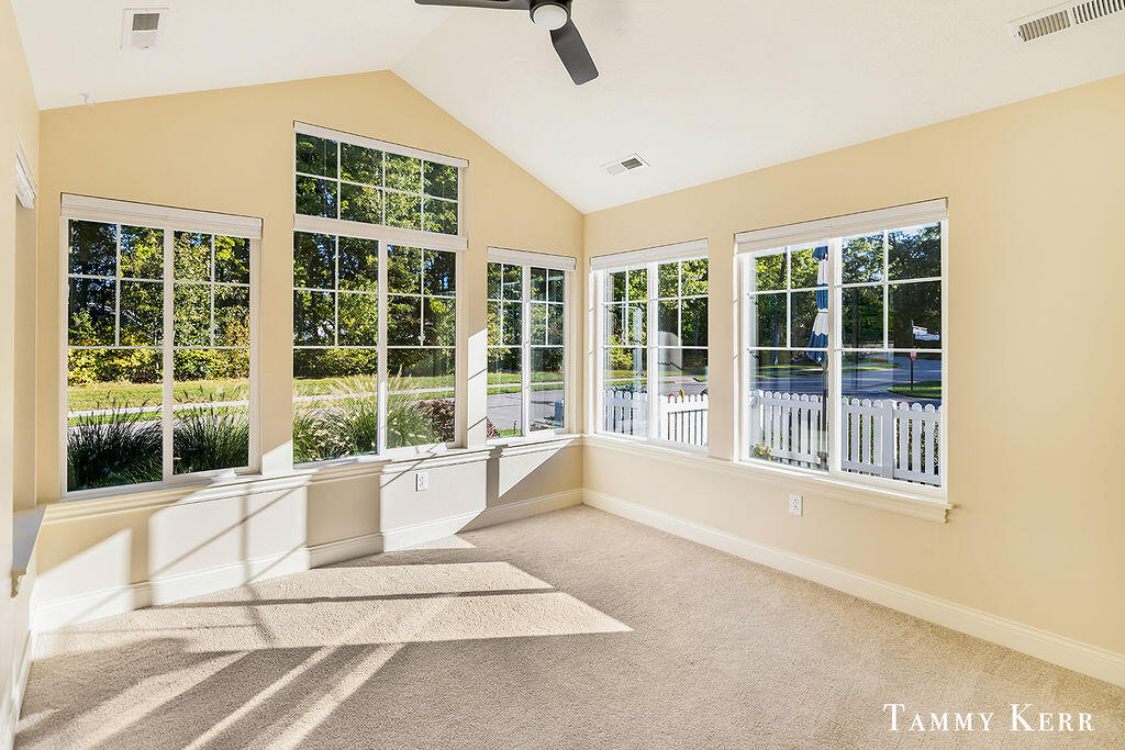197 Janes View Drive Holland MI 49424