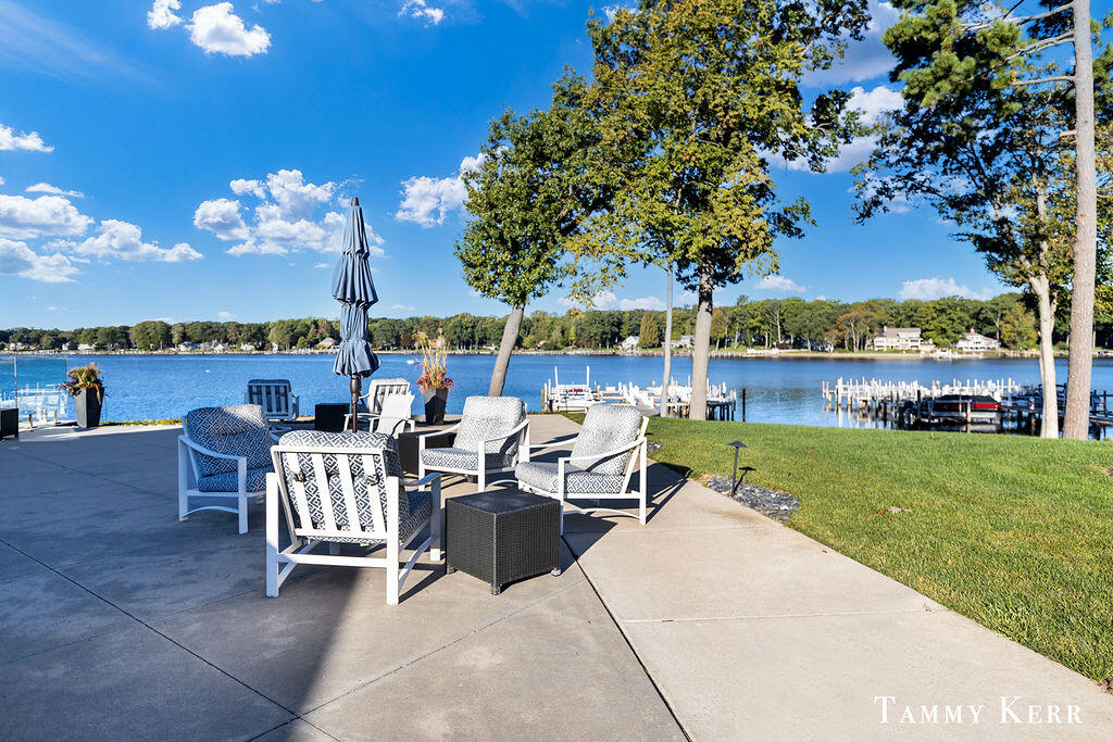 197 Janes View Drive Holland MI 49424