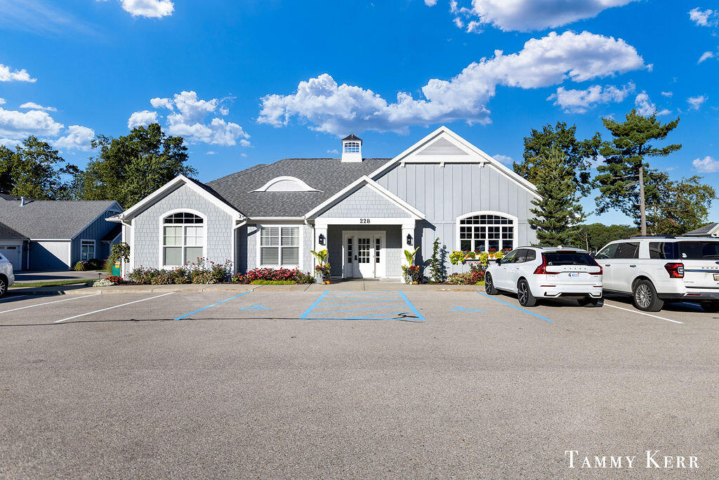 197 Janes View Drive Holland MI 49424