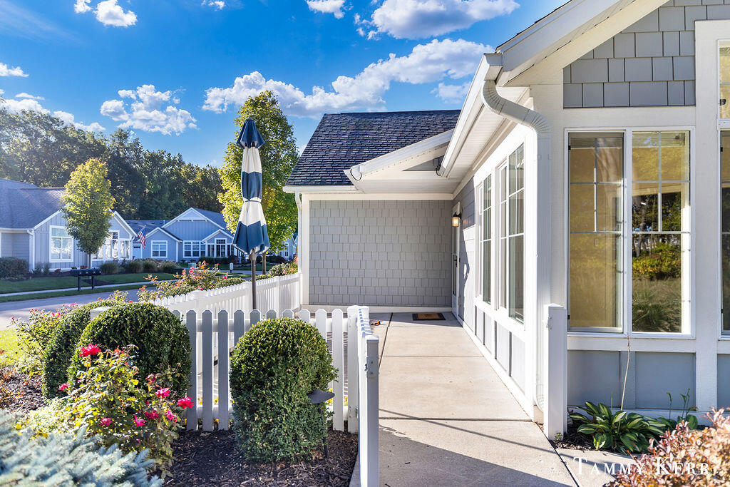 197 Janes View Drive Holland MI 49424