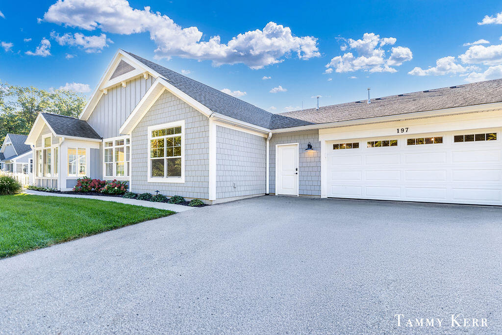 197 Janes View Drive Holland MI 49424