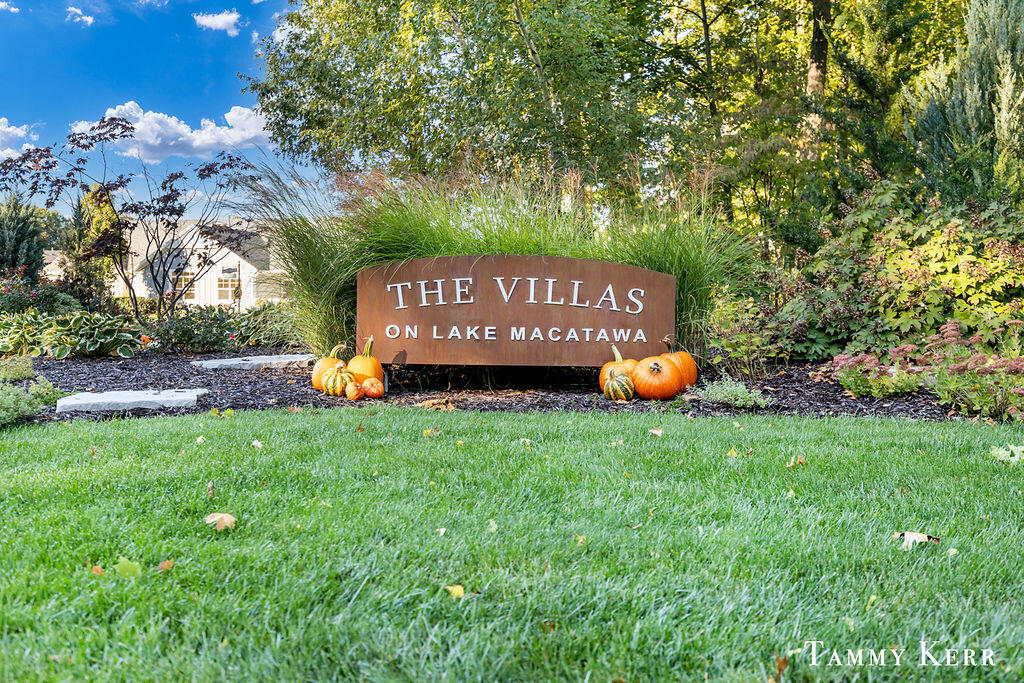 197 Janes View Drive Holland MI 49424