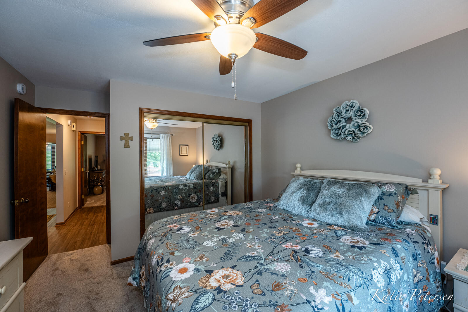 4488 N Valley Drive NE Grand Rapids MI 49525
