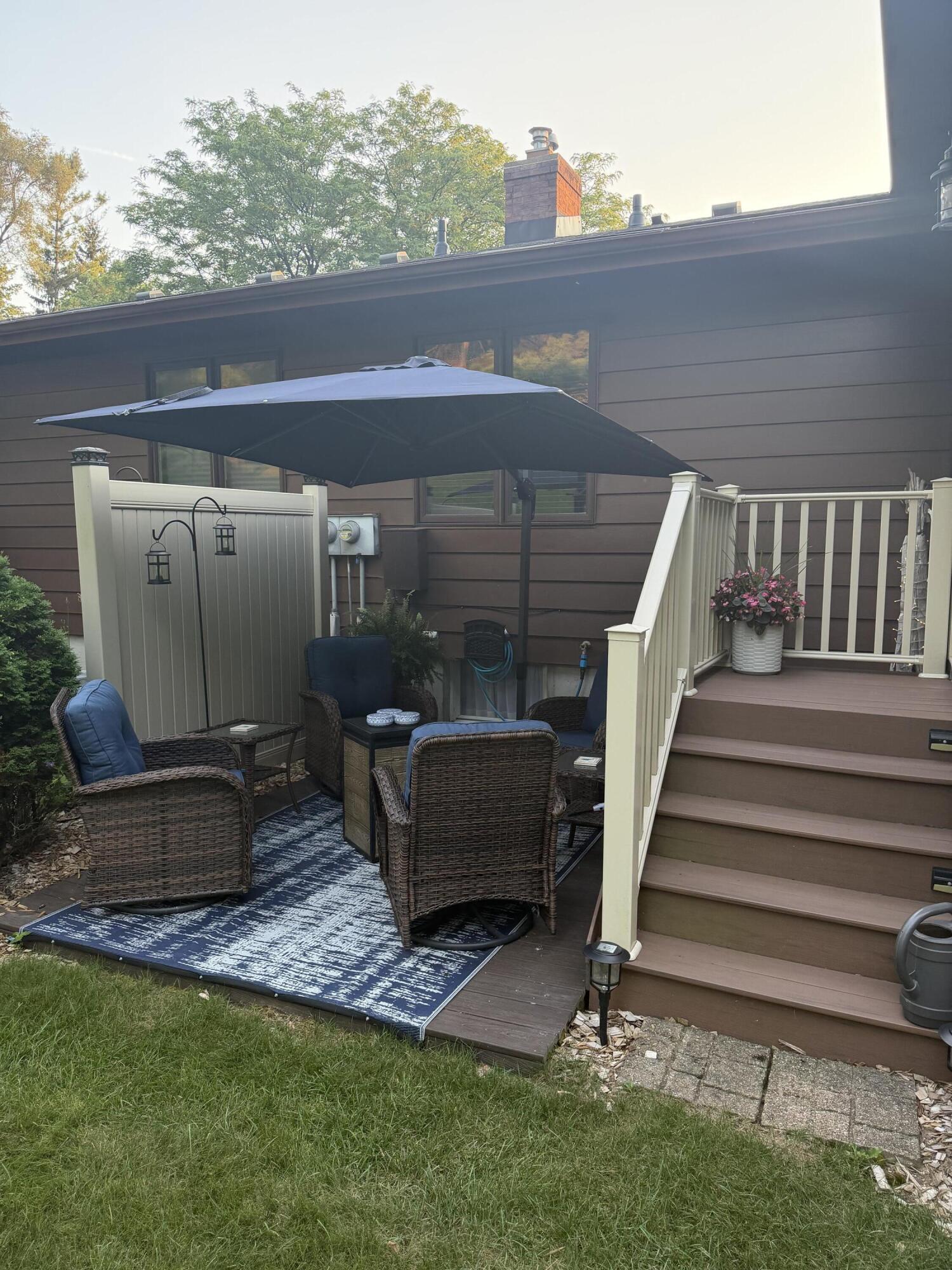 4488 N Valley Drive NE Grand Rapids MI 49525