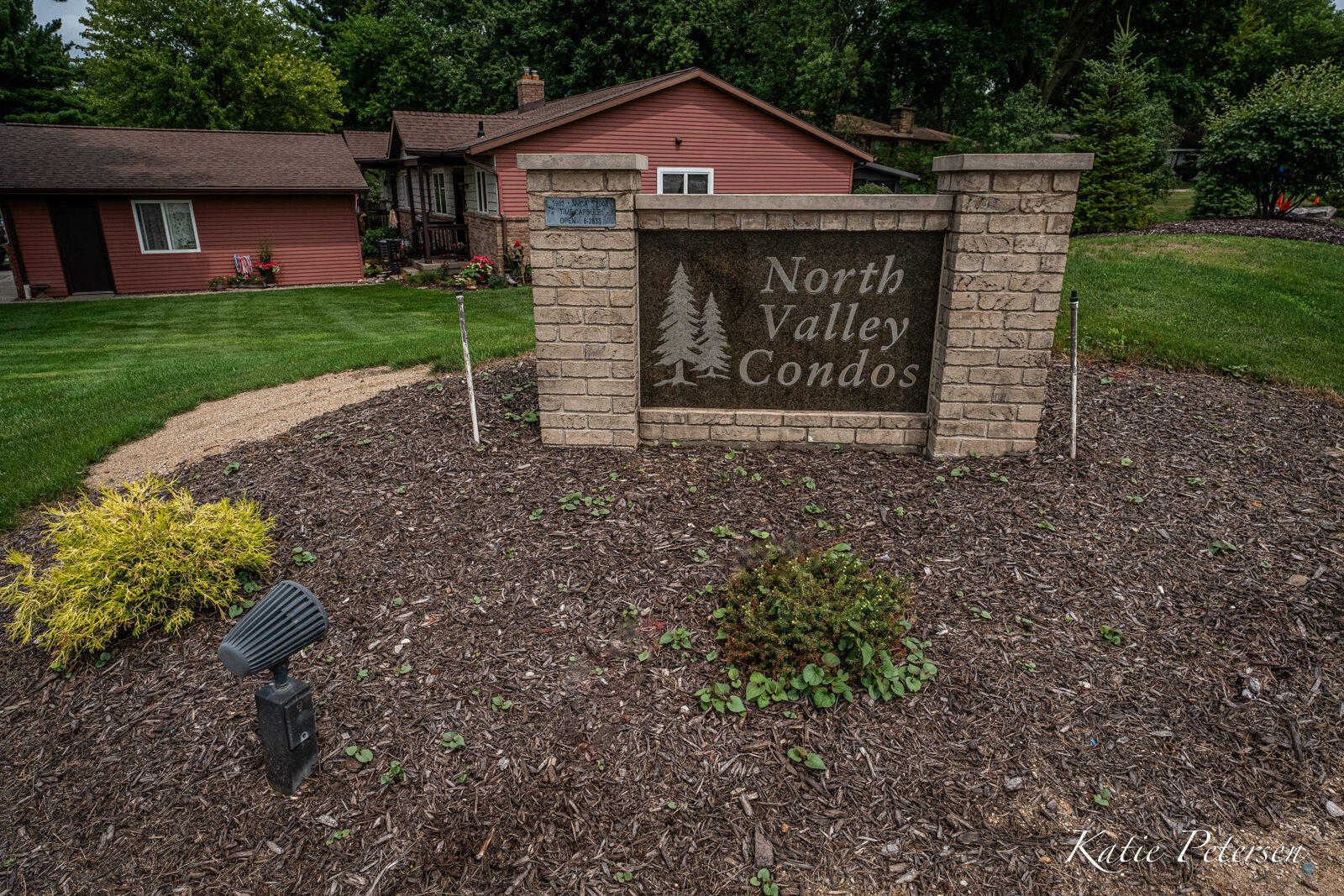 4488 N Valley Drive NE Grand Rapids MI 49525