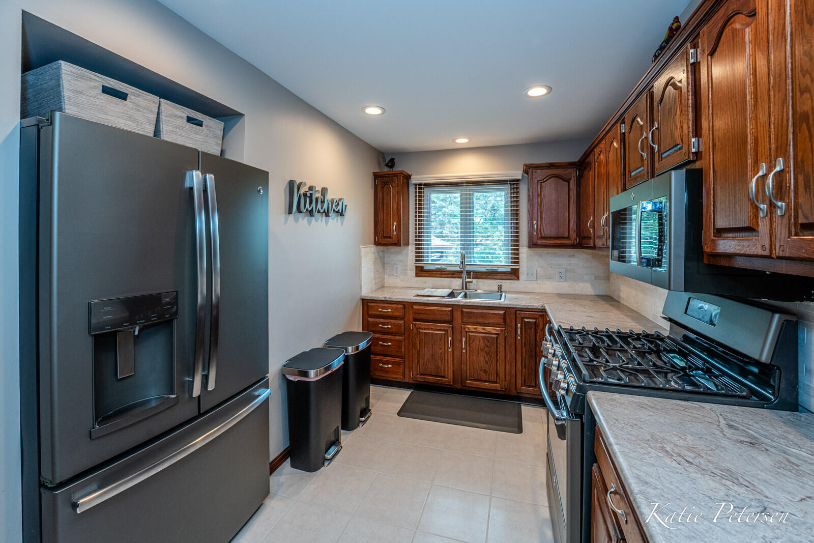 4488 N Valley Drive NE Grand Rapids MI 49525