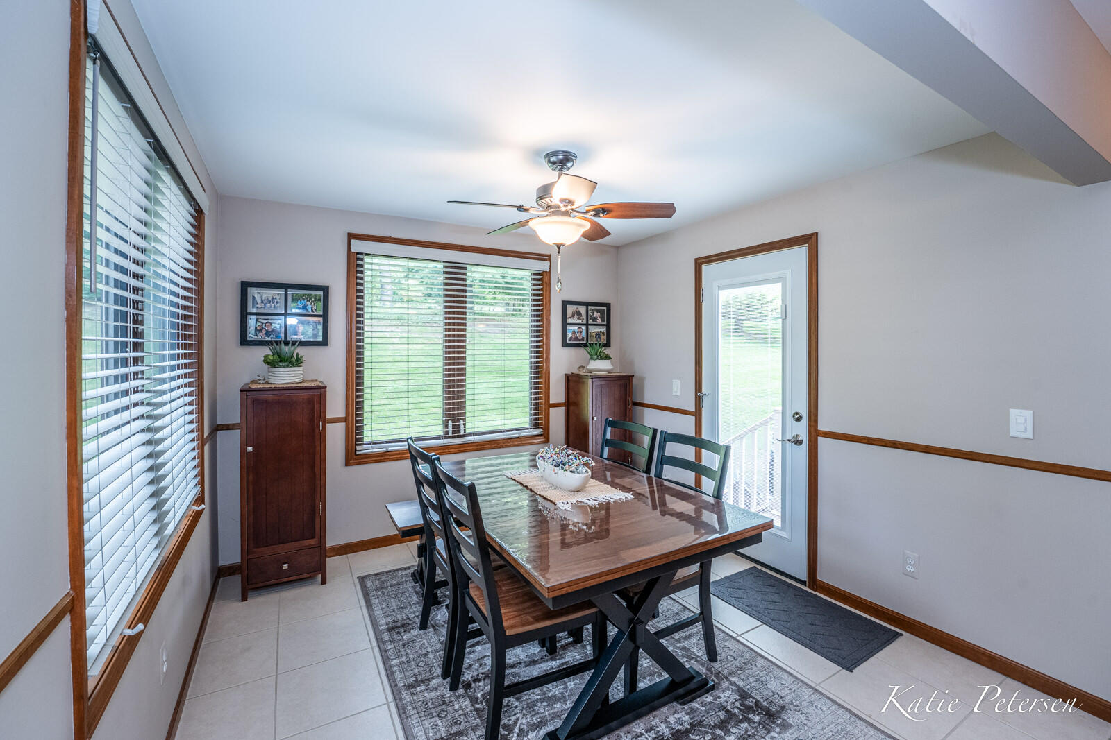 4488 N Valley Drive NE Grand Rapids MI 49525