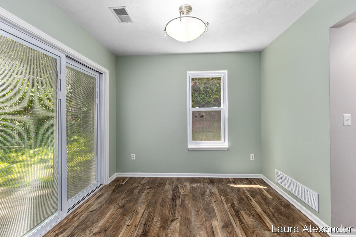 8507 Courtland Drive NE Rockford MI 49341