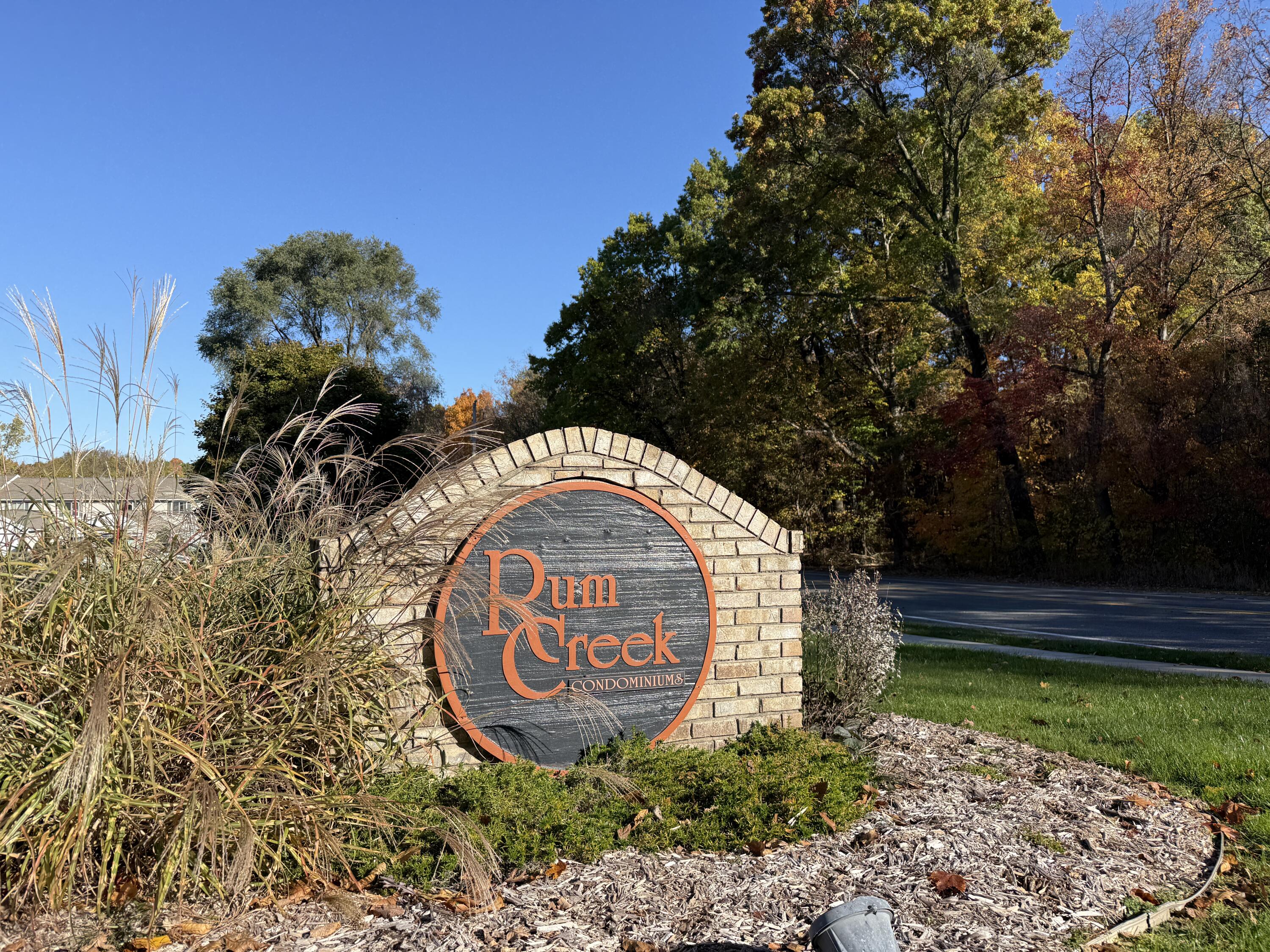 8507 Courtland Drive NE Rockford MI 49341
