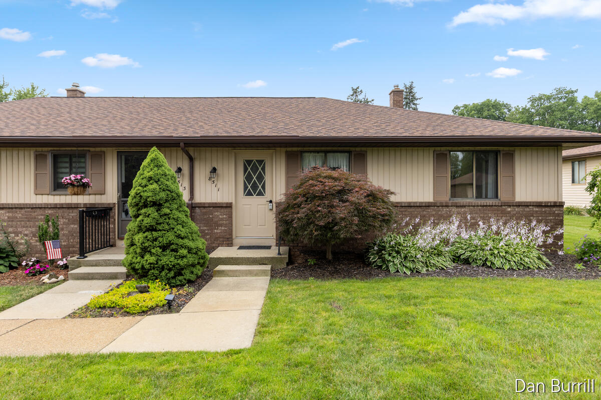 8511 SW Elkwood Drive SW Byron Center MI 49315