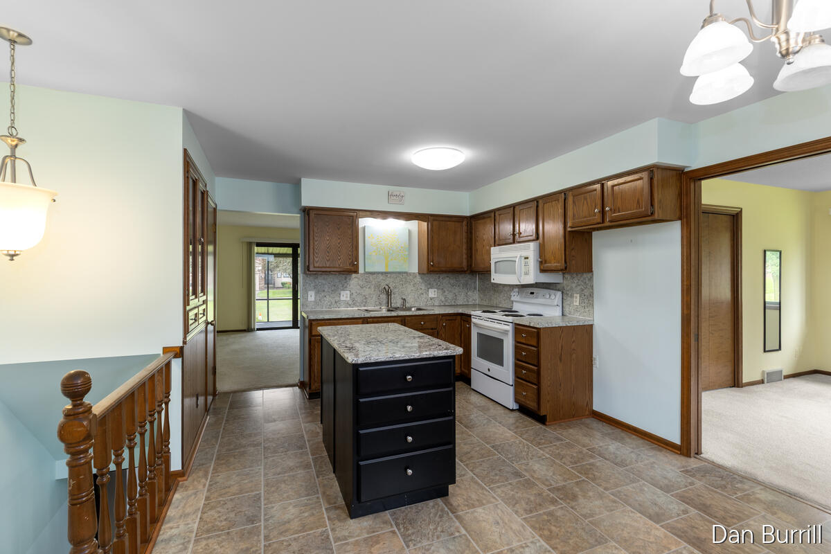 8511 SW Elkwood Drive SW Byron Center MI 49315