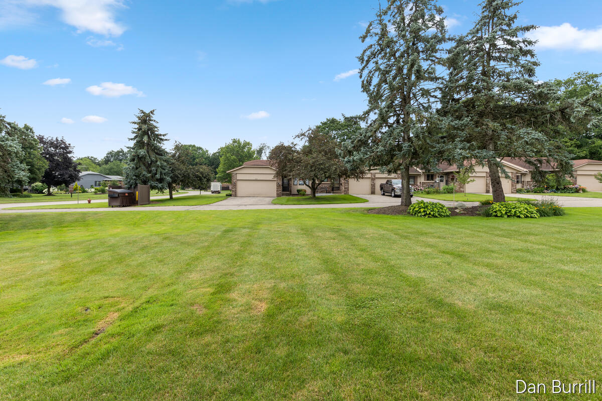 8511 SW Elkwood Drive SW Byron Center MI 49315