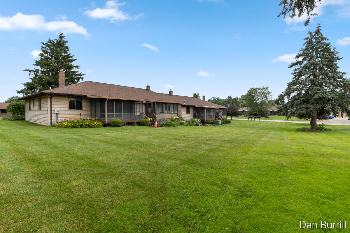 8511 SW Elkwood Drive SW Byron Center MI 49315
