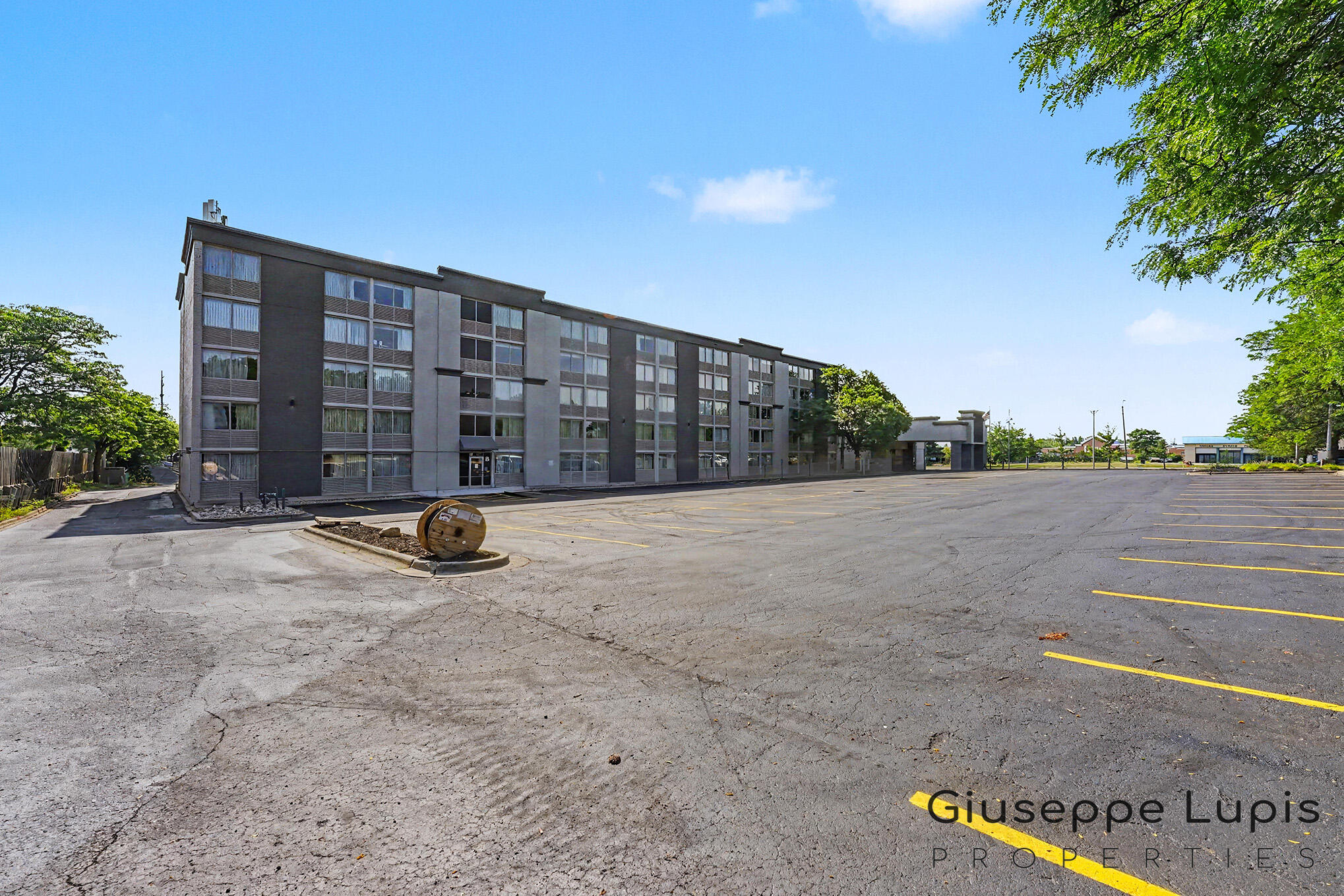 3333 28th Street SE Grand Rapids MI 49512