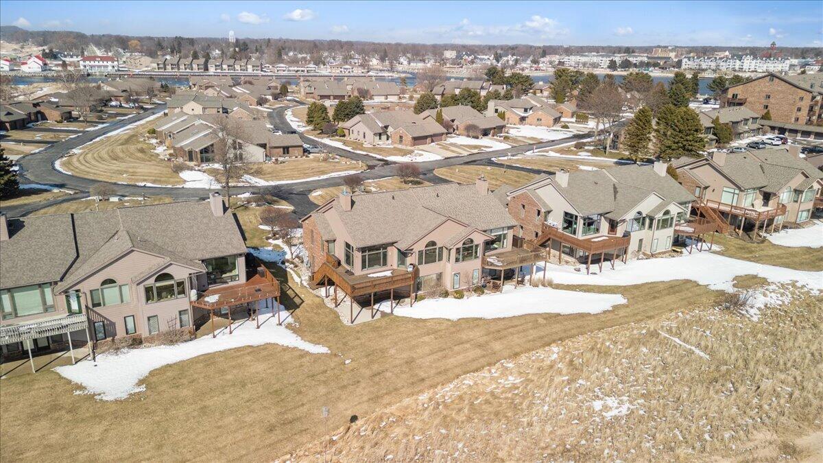 176 Harbor Drive Ludington MI 49431