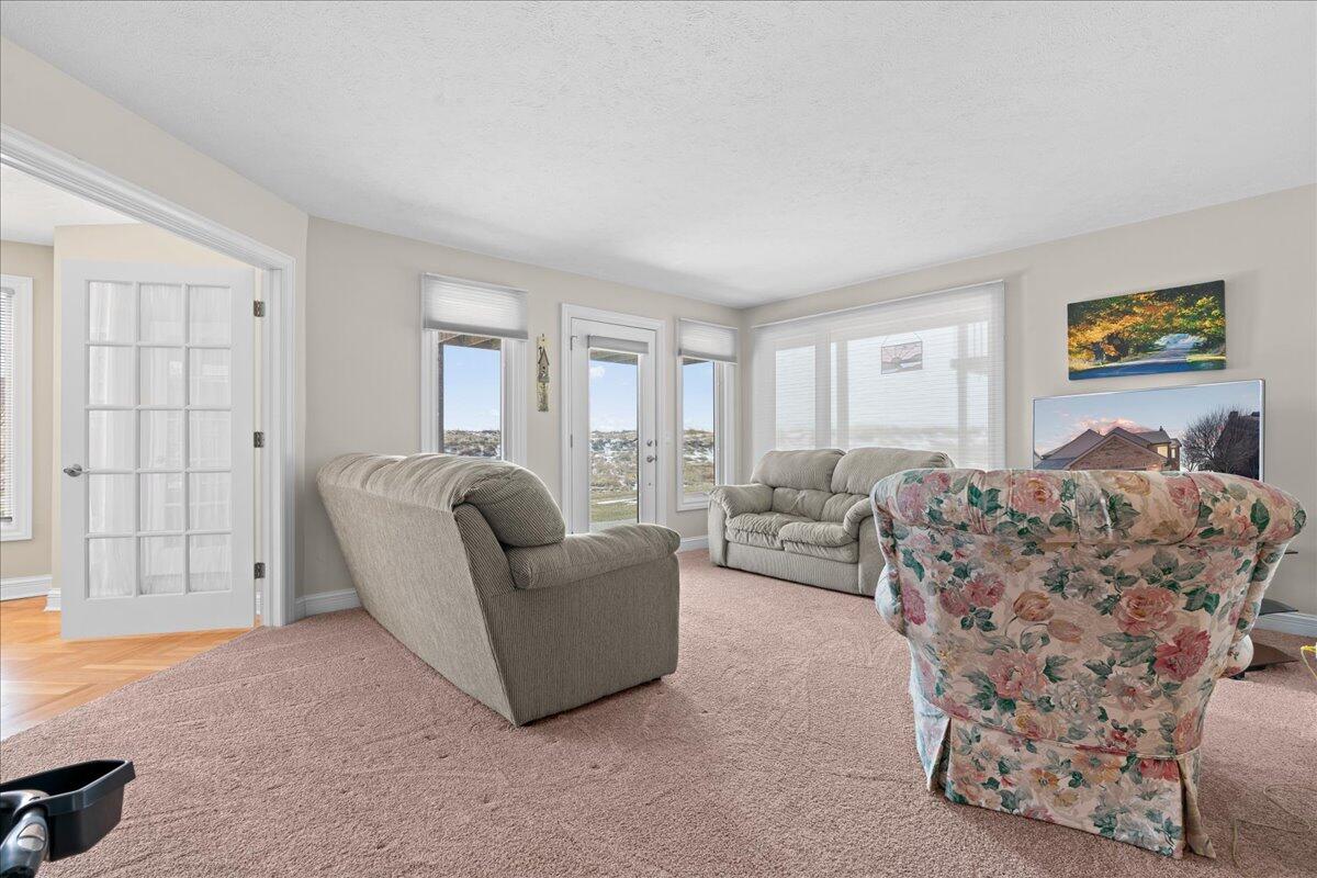 176 Harbor Drive Ludington MI 49431