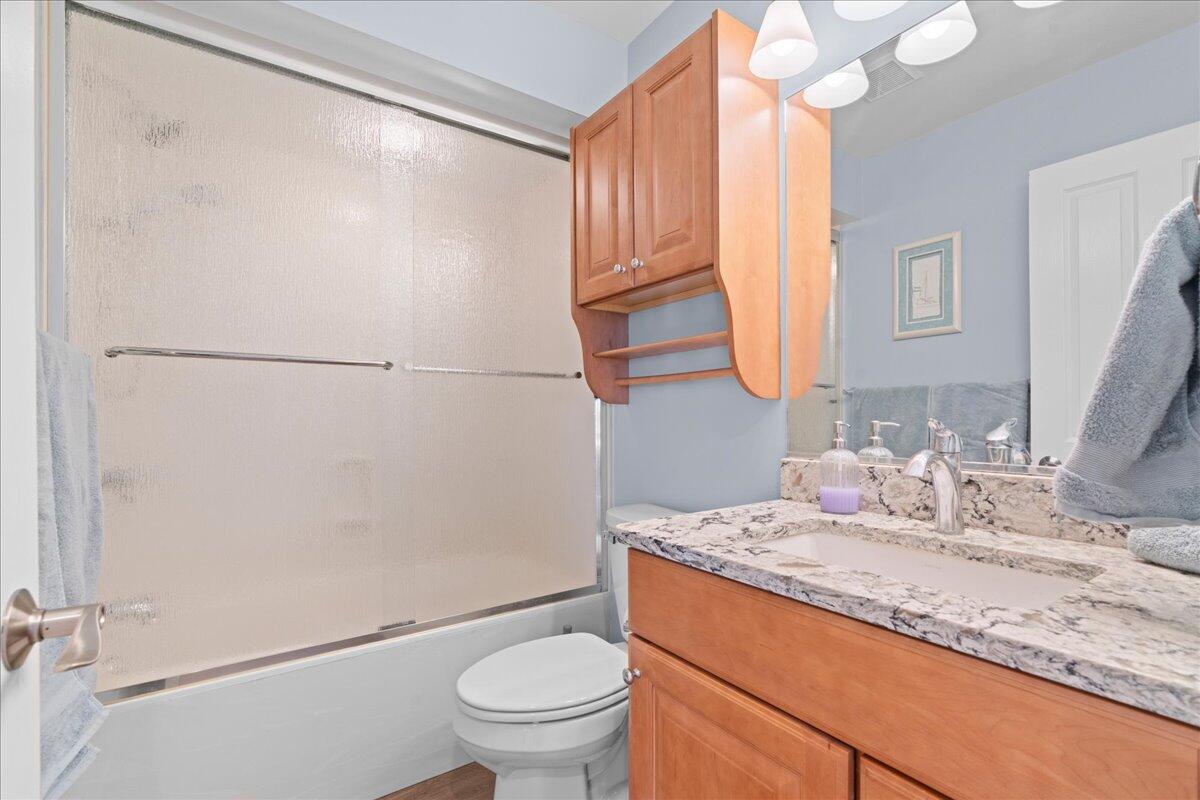 176 Harbor Drive Ludington MI 49431