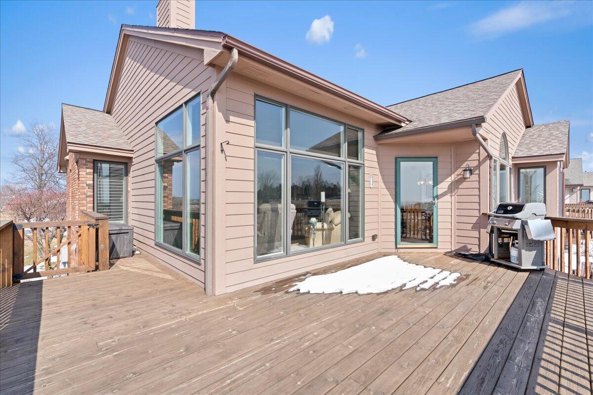 176 Harbor Drive Ludington MI 49431