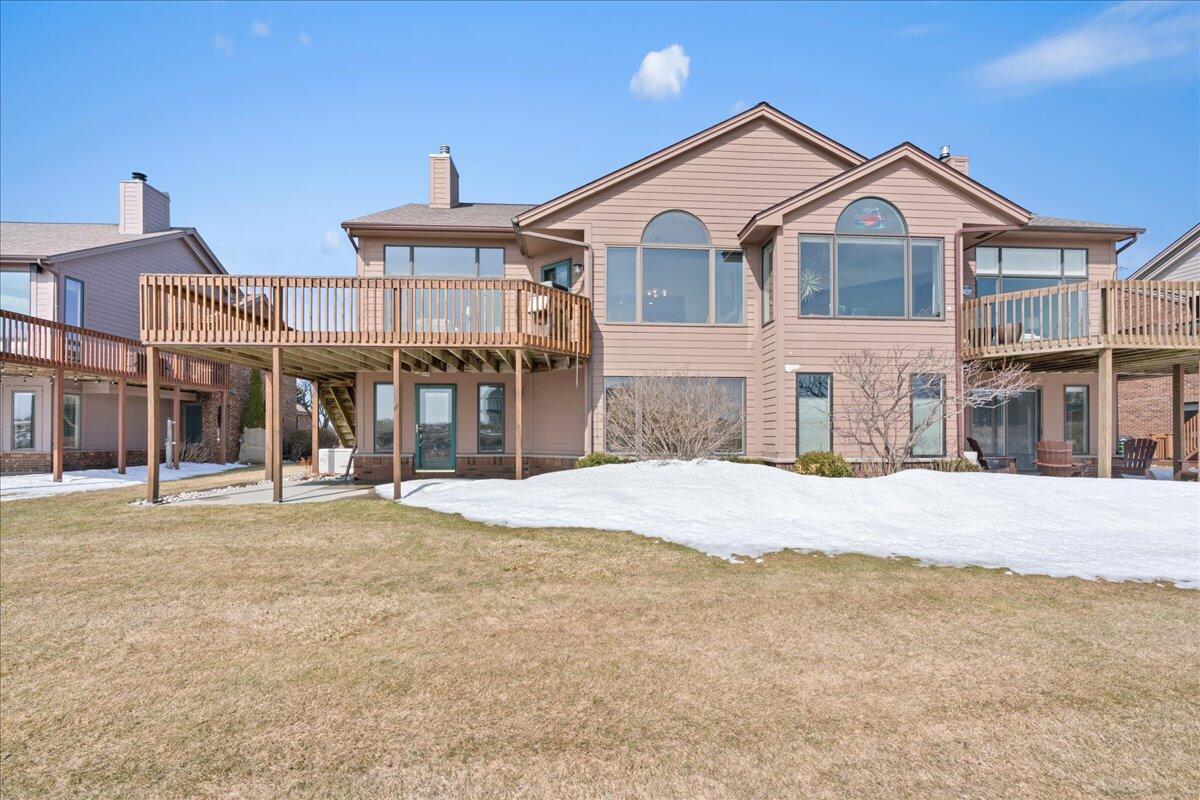 176 Harbor Drive Ludington MI 49431