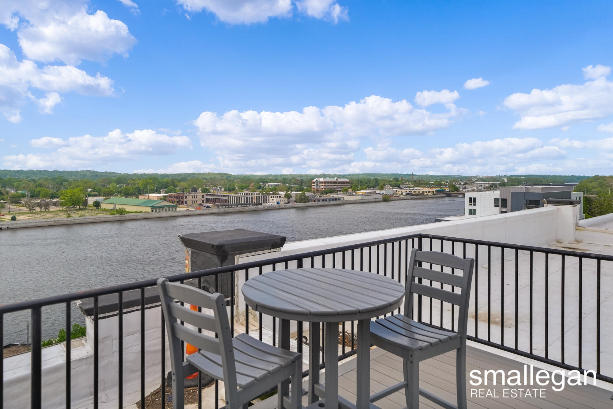 940 Monroe Avenue NW Grand Rapids MI 49503